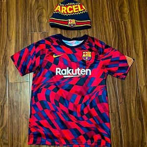 Barcelona Benie and Jersey bundle. Condition: 9/10.